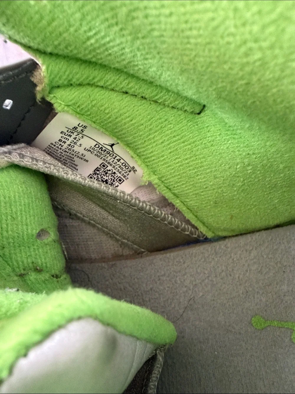 Air Jordan 5 Green Bean Sneakers